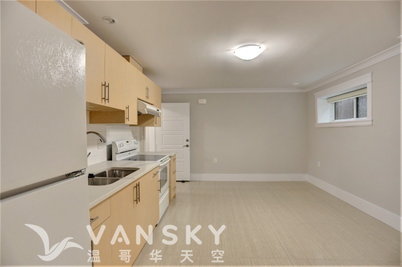 260417100940_2 lower 2bd kitchen living.jpeg